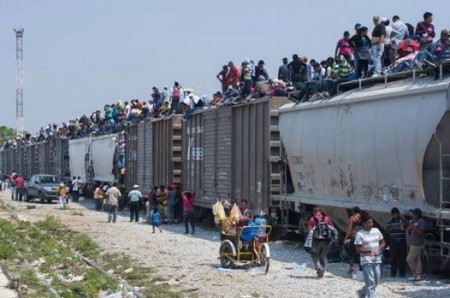 Illegal Immigration - Crossing The Rio Grande