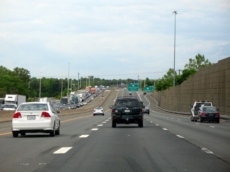 Rush hour traffic on I-66 westbound - Public Domain