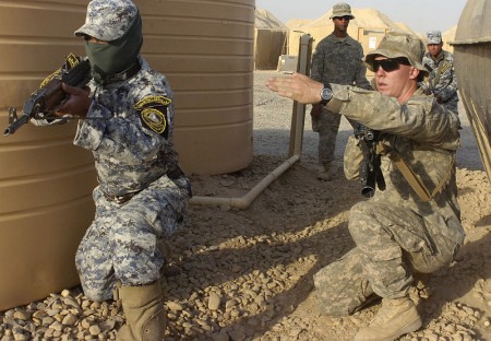 US Troops Training Iraqis