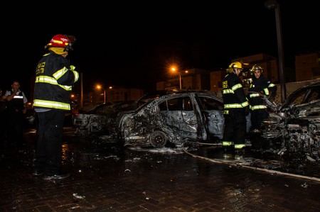 Operation_Protective_Edge - Cars Destroyed By Rockets From Gaza