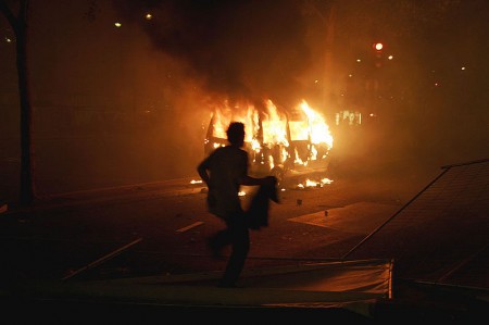 Paris Riot - Photo by Mikael Marguerie