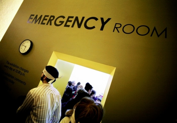 Emergency Room - Photo by Thierry Geoffroy