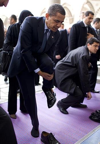 Barack Obama Muslim Praying