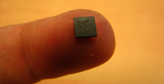 Microchip Implant - fdecomite on Flickr