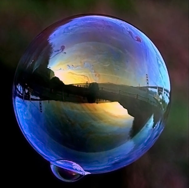 bubble-photo-by-brocken-inaglory