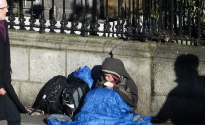 Homeless Woman - US Uncut